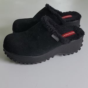 UNIONBAY Faux Sherpa Lined Suede Clogs